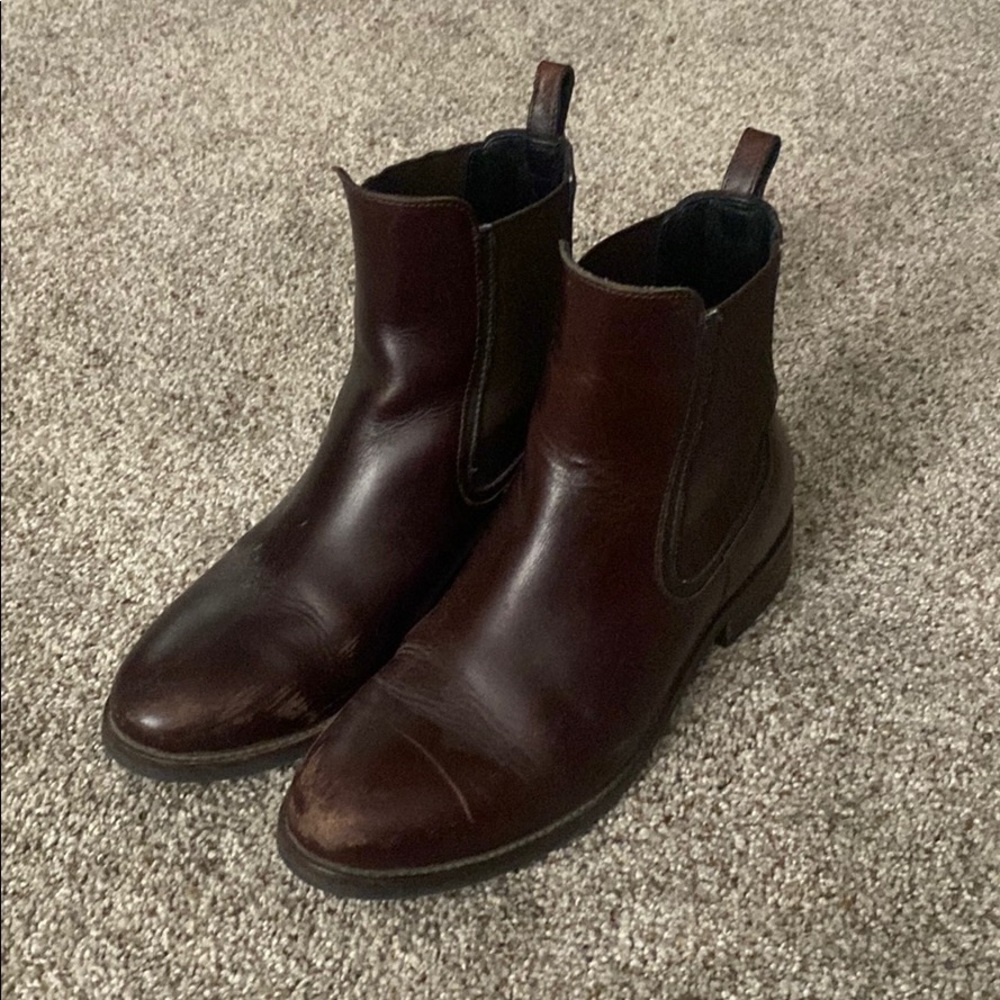 Thursday Chelsea Boot